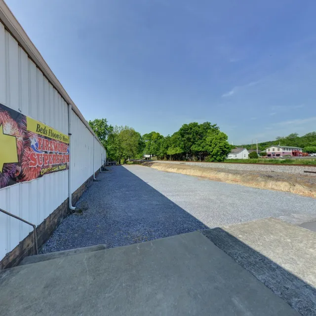 Beds Floors and More