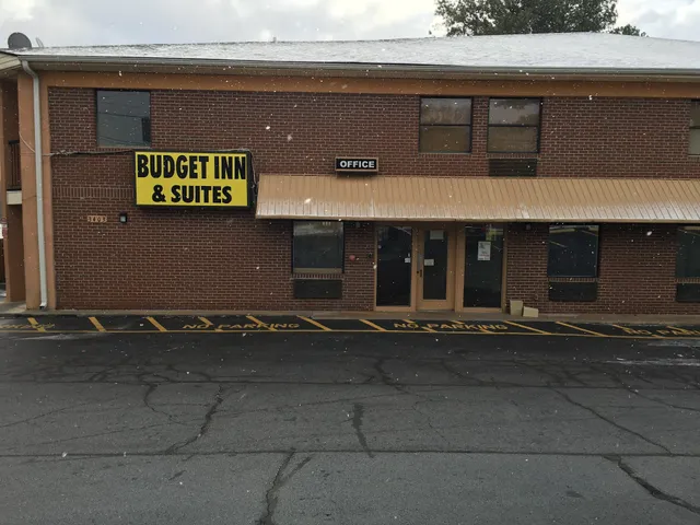 Budget Inn & Suites