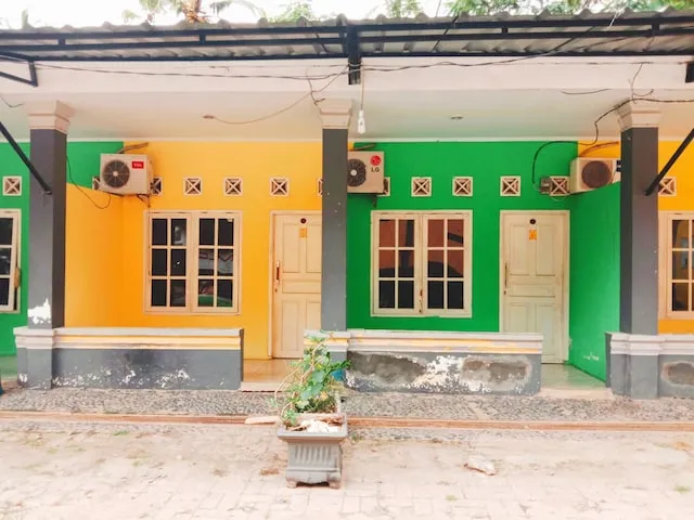 SPOT ON 2501 Rendy Putra Malingping