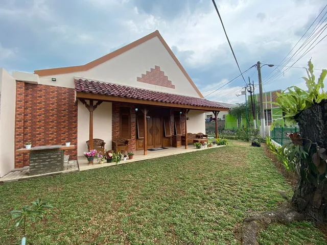 Belgareti Modern Etnic House @Cipanas Puncak