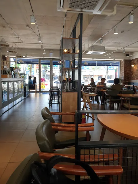 이디야 익산동산동점