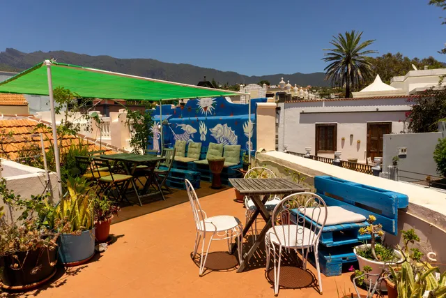 Hostel Albergue La Casa Encantada