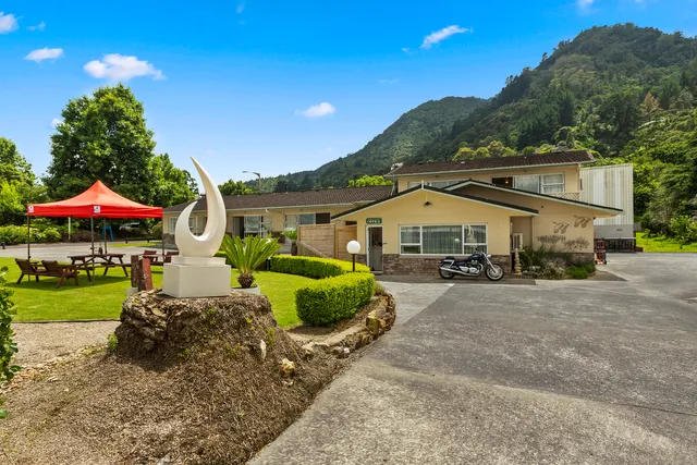 Te Aroha Motel (BOOK DIRECT)