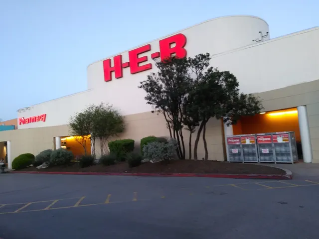 H-E-B