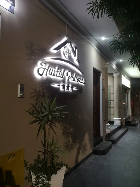 hostal palamas