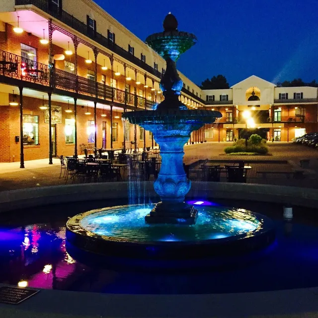 Heritage Square Shopping Center