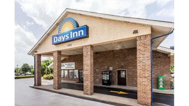 Days Inn by Wyndham Nashville North/Opryland Area