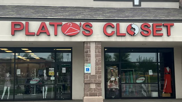 Plato's Closet - Lee's Summit, MO