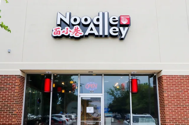 Noodle Alley