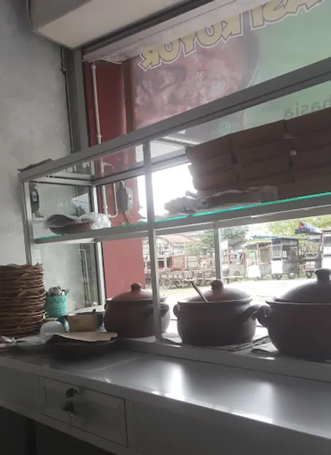 WARUNG GUDEG KOMPLIT & NASI KOYOR "BU SRI"