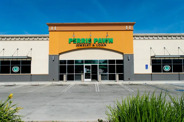 Perris Pawn