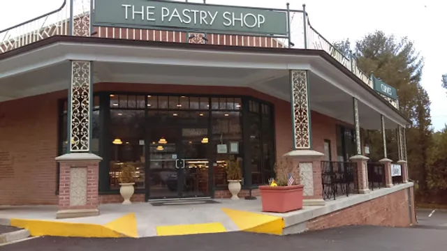 Hollin Hall Pastry Shop