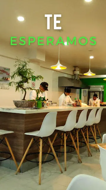 Sushi 1 One Satélite - Sushi & Ramen