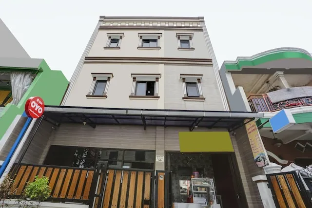 OYO 3854 Pama Syariah Inn