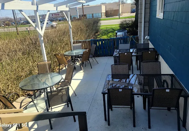 Kith & Kin Bakeshop & Bistro 100% Gluten Free