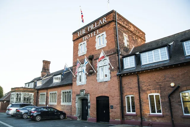 The Pillar Hotel London