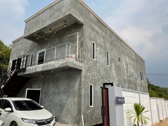 Loft House Pool Villa Pattaya