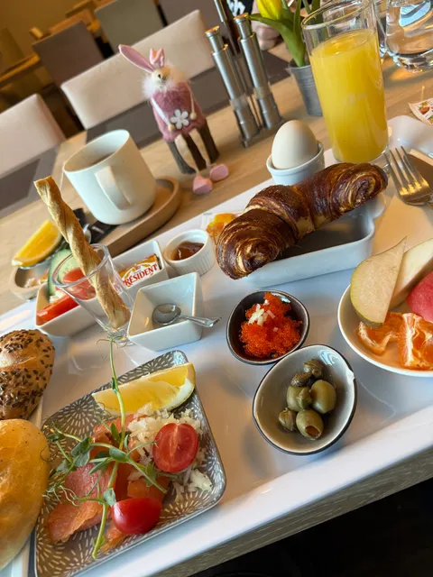 Wabi Hotel - Beauty & Dental Center