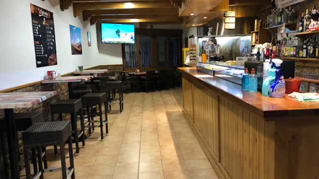 Bar Churreria Cuatro Caminos