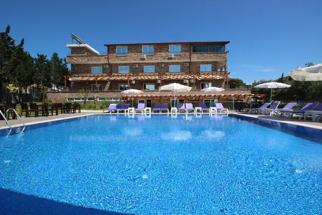 Mavikoy Beach Resort