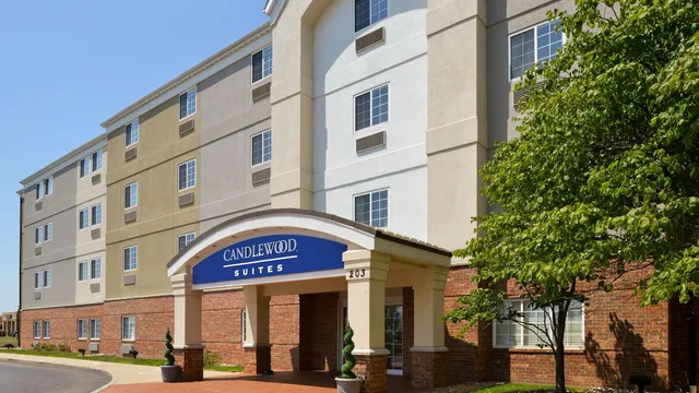 Candlewood Suites Bloomington - Normal, an IHG Hotel