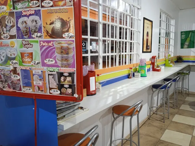 Lanchonete café com chocolate