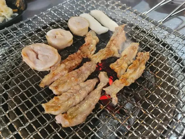 이꼼닭숯불꼼장어닭발