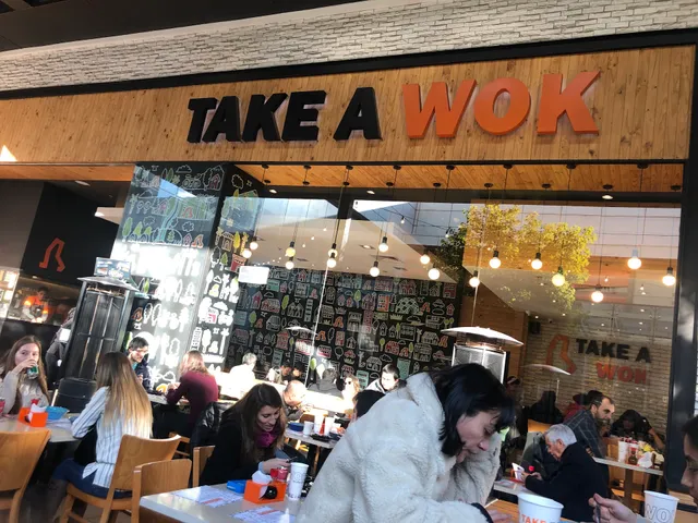 Take A Wok - MallPlaza Egaña