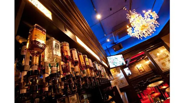 BRITHISH CAFÉ＆PUBOXO KINTETSUYOKKAITHI