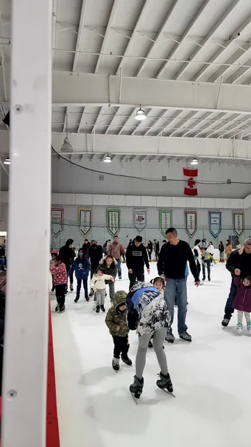 Town of Oyster Bay Ice Skating Center