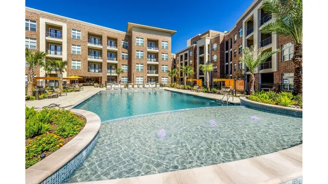 Hardy Yards Apartment Homes