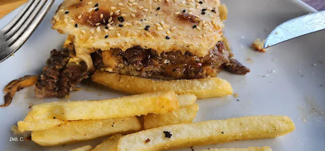 The Salty Breeze Cafe