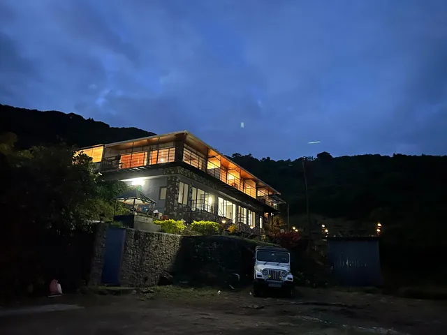 Ibex Resorts, Valparai (Tale Rock)