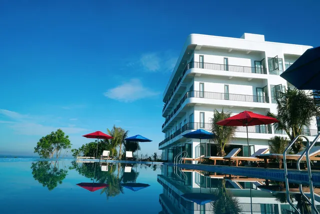 Ly Son Pearl Island Hotel & Resort