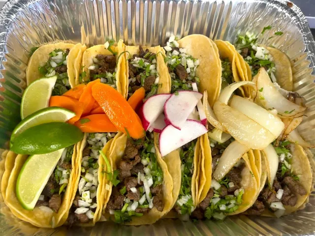 Tacoburger Family Mexican food