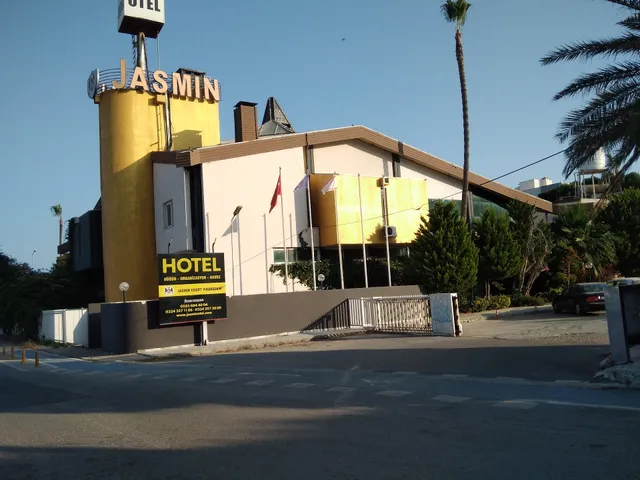 Jasmin Court Club & Otel