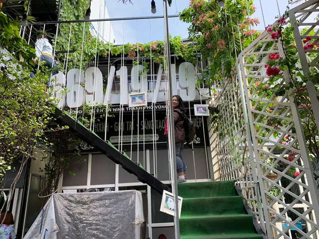 CAT HOMESTAY (closed)