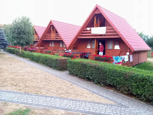 Ośrodek Wczasowy Słoneczko - Domki