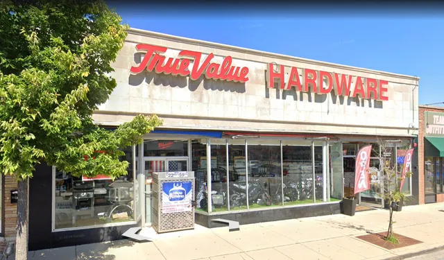 Broadview Hardware