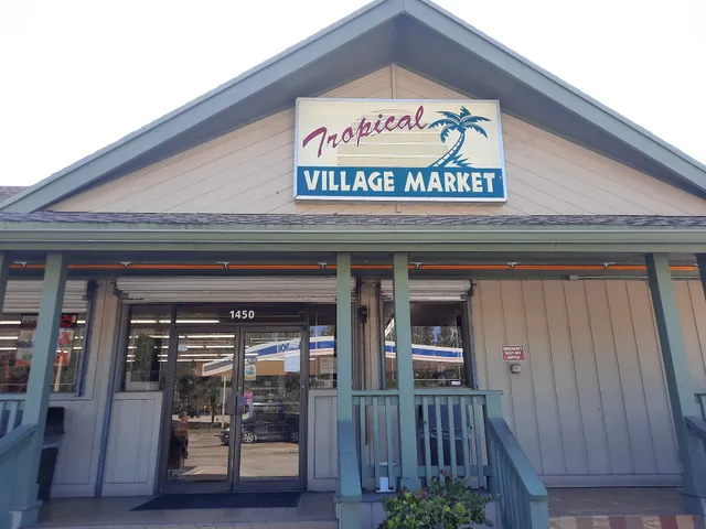 Tropical Village Market