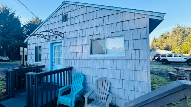 Andersens Oceanside RV Park & Cottages