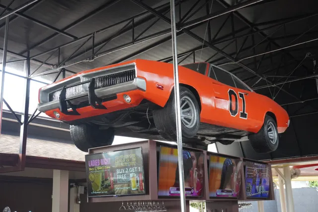 Daisy D's Restaurant & Saloon