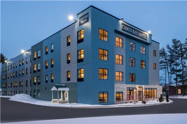 Casco Bay Hotel Portland Airport - Maine Mall, an Ascend Collection Hotel