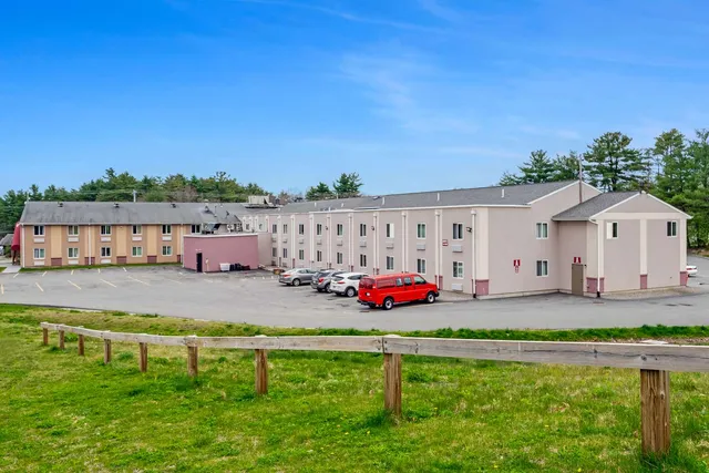 Americas Best Value Inn Foxboro