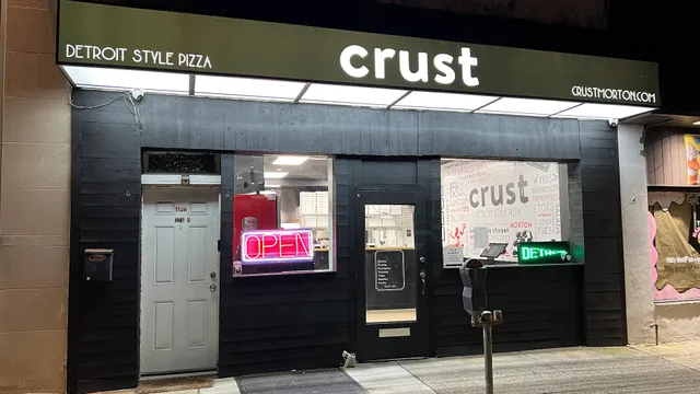 Crust pizzeria Morton