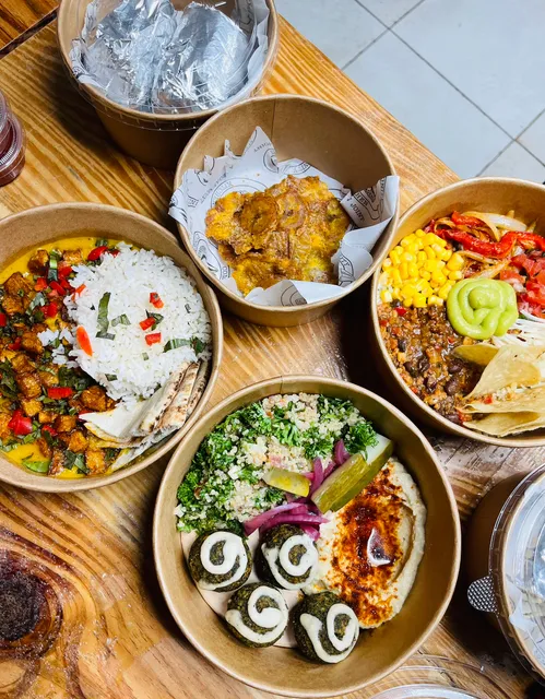 Community Kitchen Vegan Joint / Bar