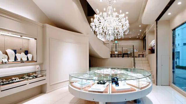 宝石の桐屋 【KIRIYA BRIDAL】