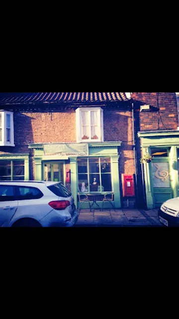 The Singing Kettle Cafe