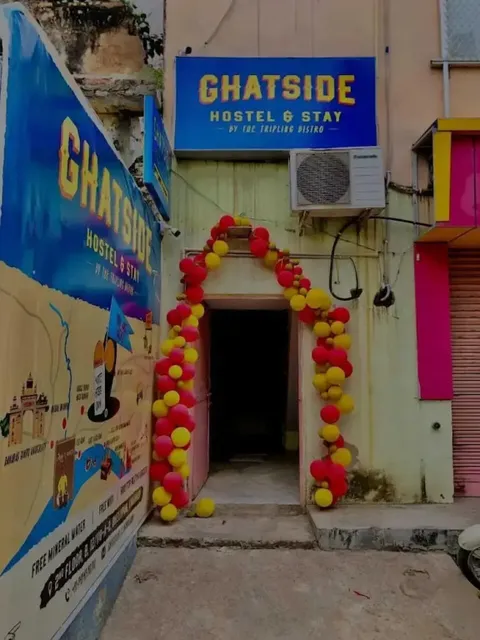 GHATSIDE HOSTEL & STAY