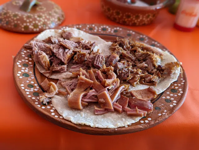 CARNITAS ANDRÉS ESTILO URUAPAN
